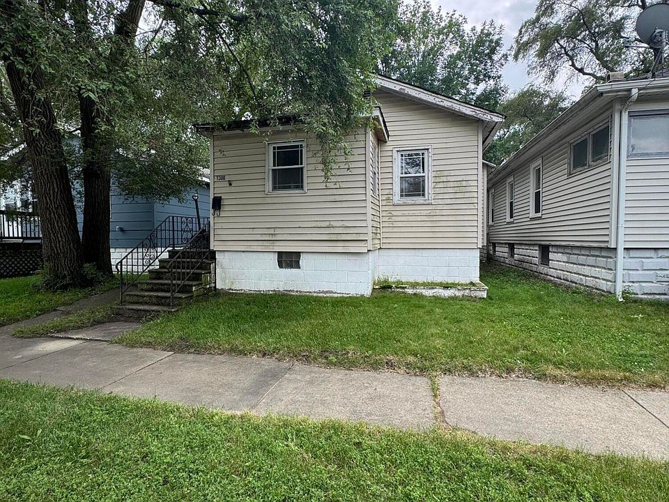 1st image of 1306 Sherman St