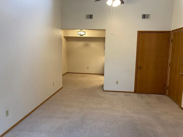 2932 Shadow Creek Dr #307 — Photo 3