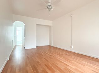 400 S Pacific Ave #402, Glendale, CA 91204