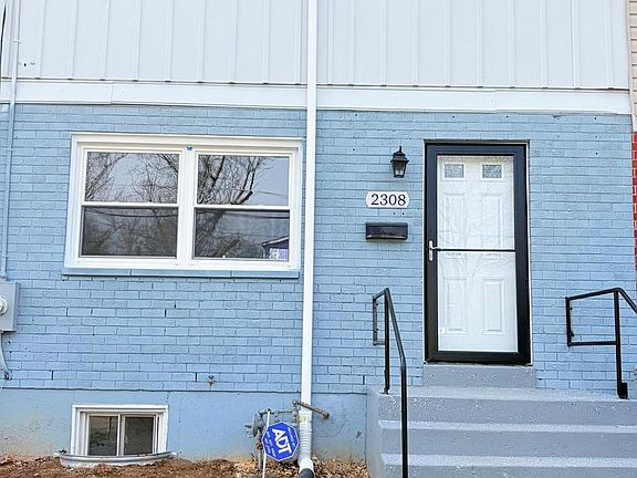 2nd image of 2308 Vermont Ave