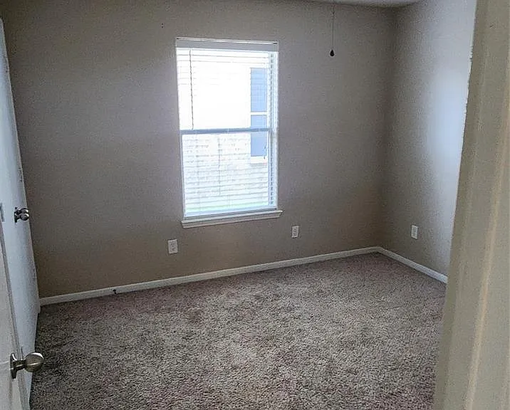 8830 Summerset Meadow Ct — Photo 24