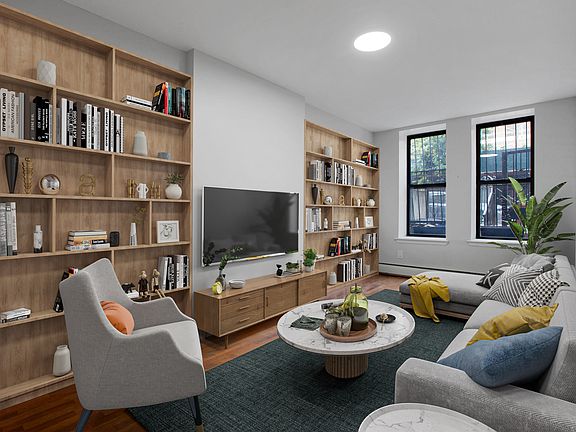 4th image of 211 W 121st St #1