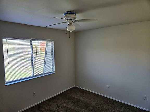 5th image of 230 Shadyside Dr #C12