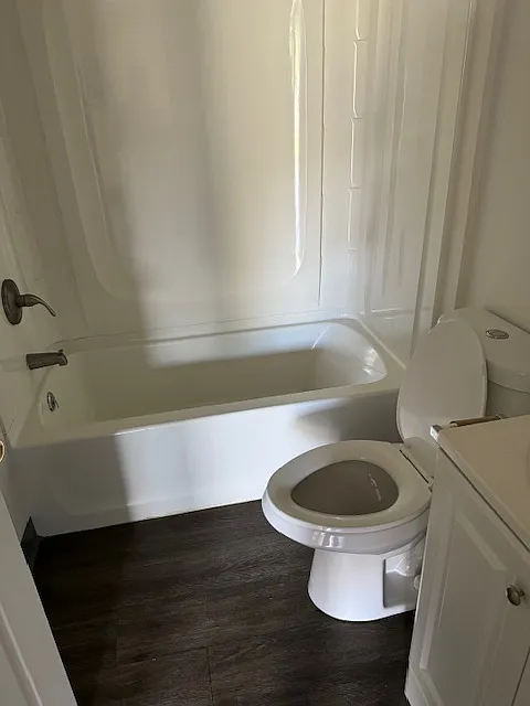 1 bed, $800 — Photo 2