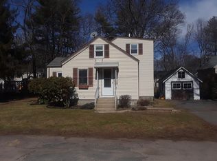 30 Woodland Pkwy, Randolph, MA 02368