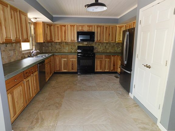 5th image of 2536 Taylor School Rd