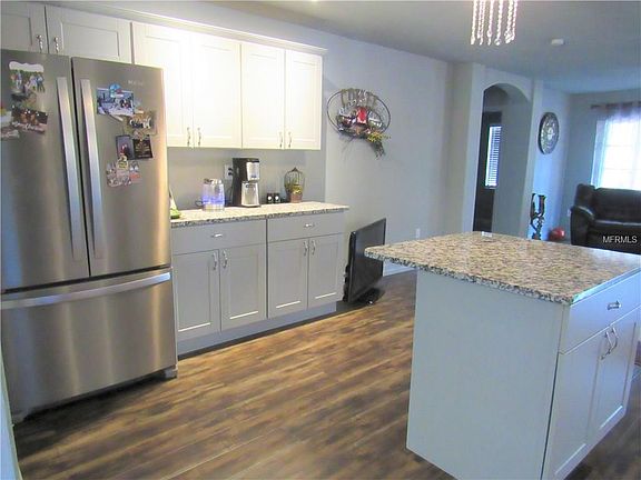 5th image of 22082 Elmira Blvd