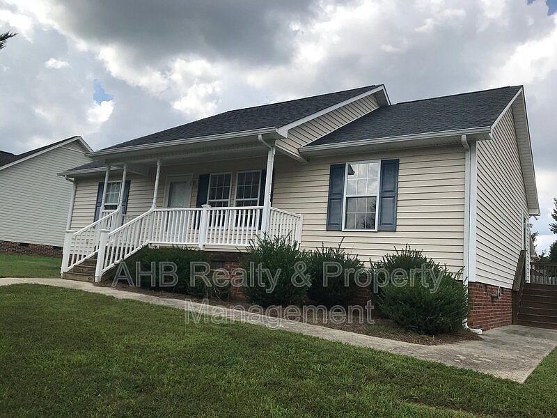 1st image of 200 Manning Way