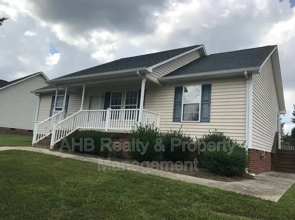 200 Manning Way, Elon, NC 27244