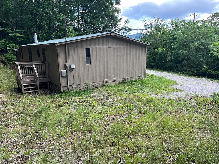 2790 Chattanooga Rd — Photo 16