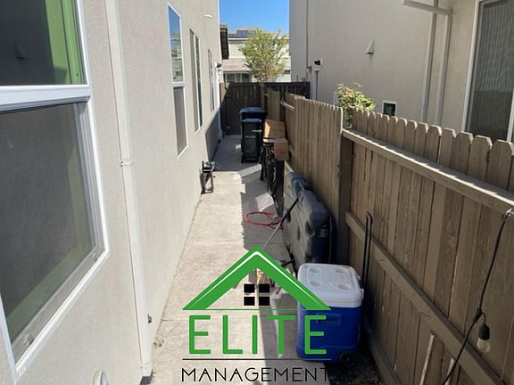 2nd image of 1754 Fern Glen Ave