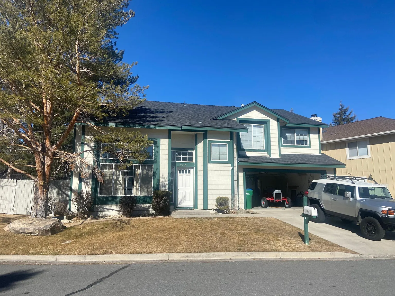 3 bed, 2.5 bath, 1832 sqft, $3,100 — Photo 4