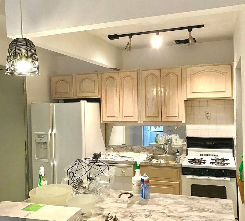 1st image of 421 E 12th St #4B