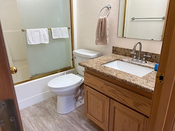 4th image of 5213 43rd Ct SE
