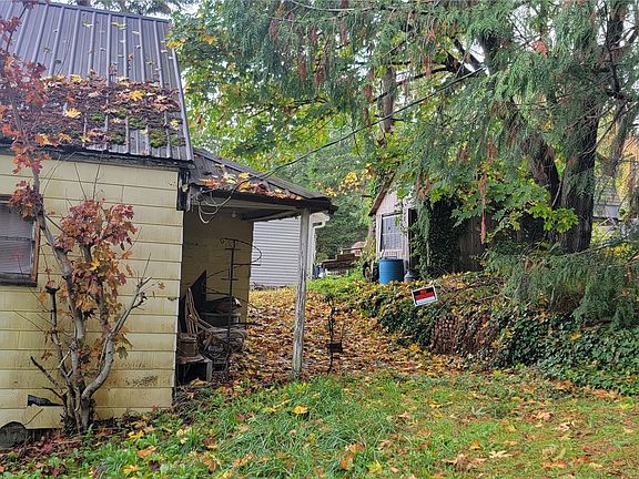 4th image of 165 E North Camano Dr Drive