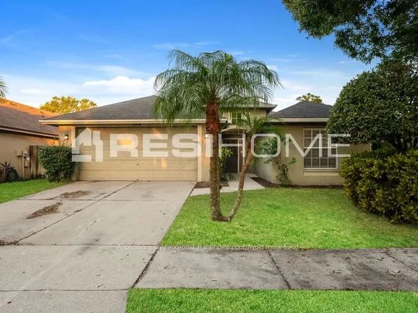 1704 Scotch Pine Dr, Brandon, FL 33511