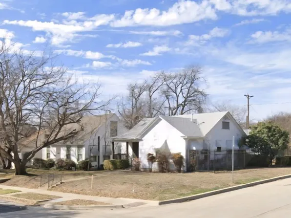 3700 Harley Ave, Fort Worth, TX 76107