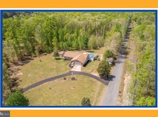 100 Fawn Hills Dr, Fredericksburg, VA 22407