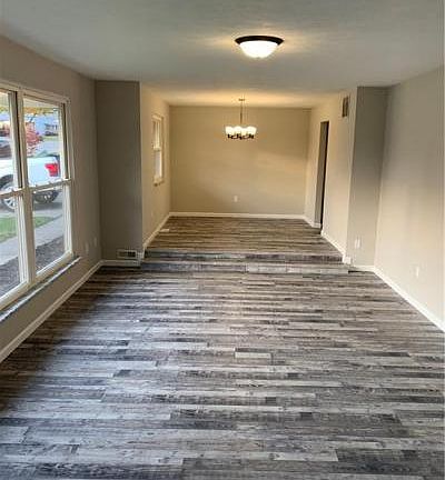 4th image of 3826 Castano Dr