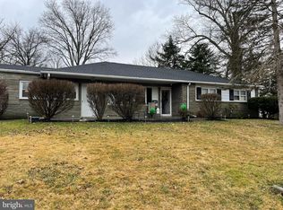 3000 Stoney Creek Rd, Norristown, PA 19401