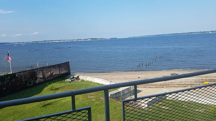 Rented by Uptown Flats LLC | media 26