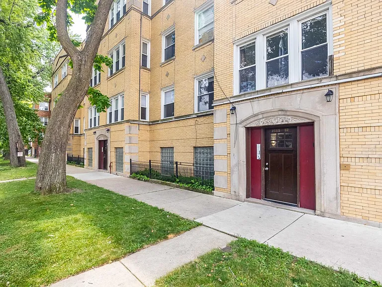 3753 W Sunnyside Ave #1 — Photo 9
