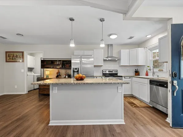 3414 Smoketree Ct, North Charleston, SC 29420