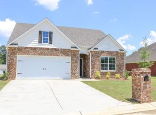 2447 Bluff Haven Ln, Gadsden, AL 35903