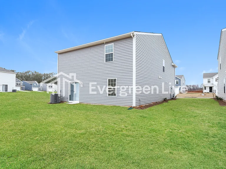 102 Branch Pass Dr — Photo 15