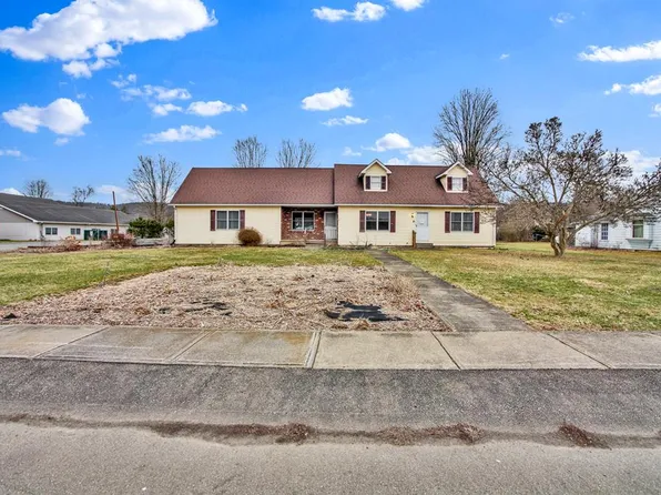 8 Franklin St, Lawrenceville, PA 16929