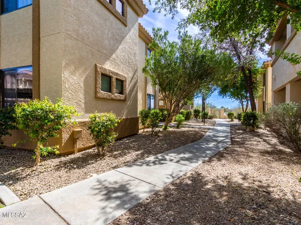 2550 E River Rd Unit 11104, Tucson, AZ 85718