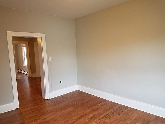 3rd image of 12 N 6th Ave