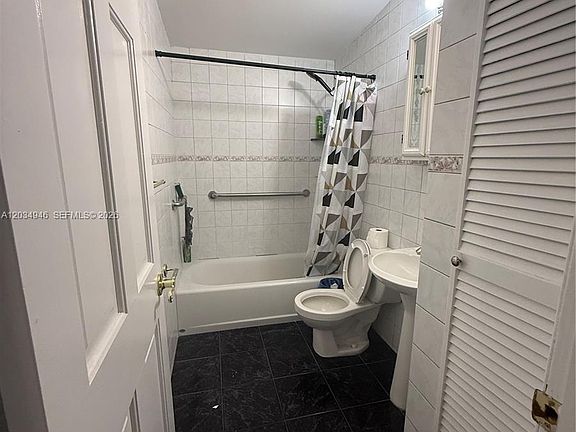 5th image of 1143 NW 27th St