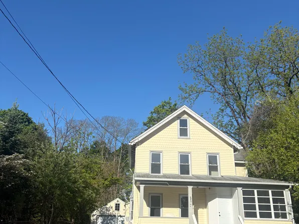 14 S Highwood Ave, Glen Rock, NJ 07452