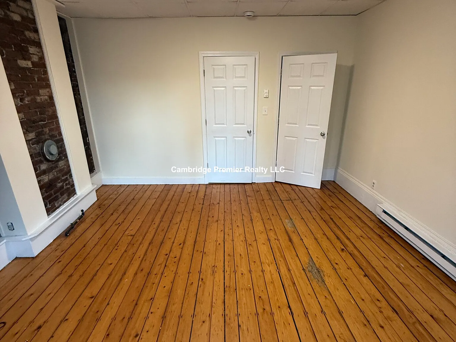 2 bed, 800 sqft, $2,800 — Photo 2