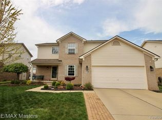 17248 Michigan Heights Dr #146, Brownstown, MI 48174