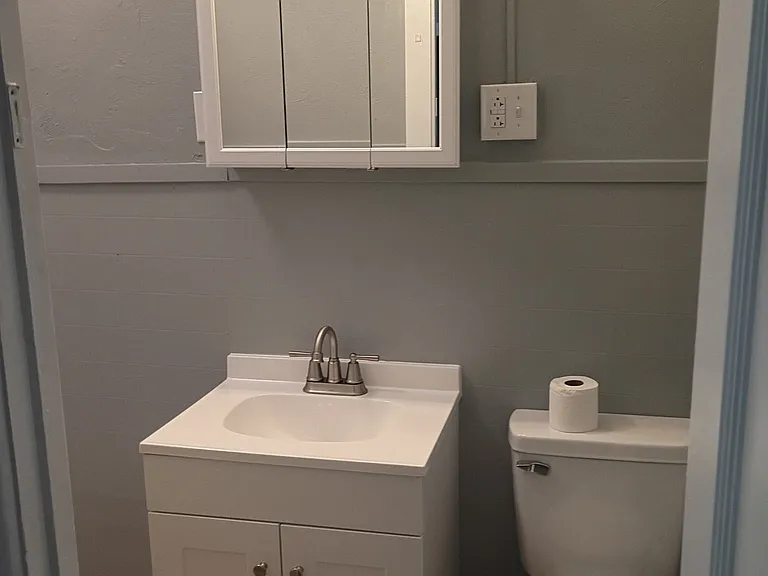 211 S Monroe St #2 — Photo 11