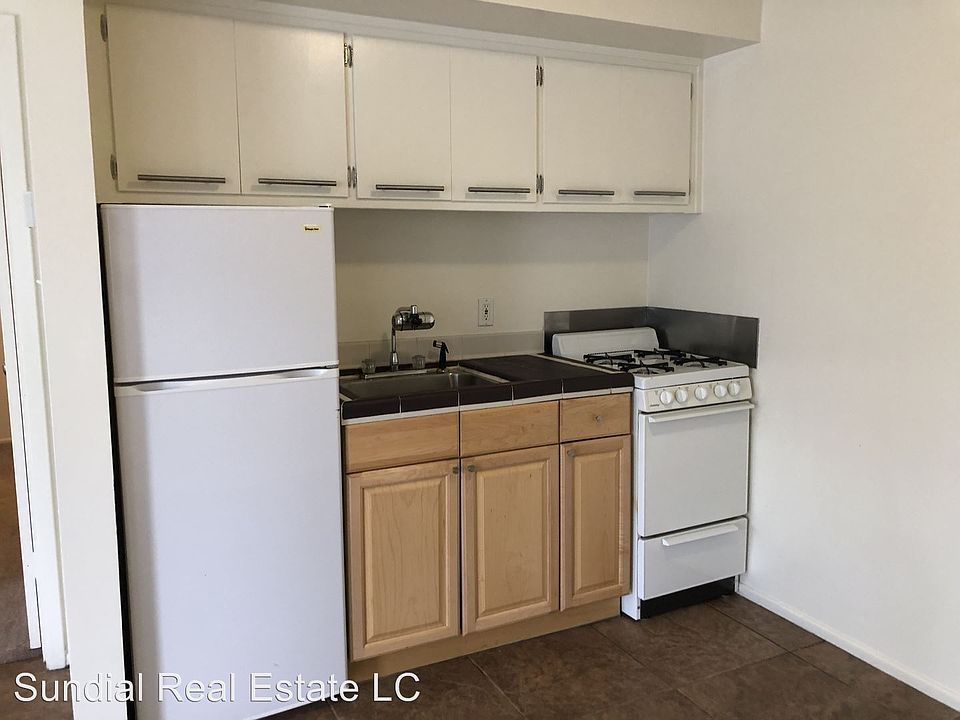 1st image of 124 S Carney Ave APT A