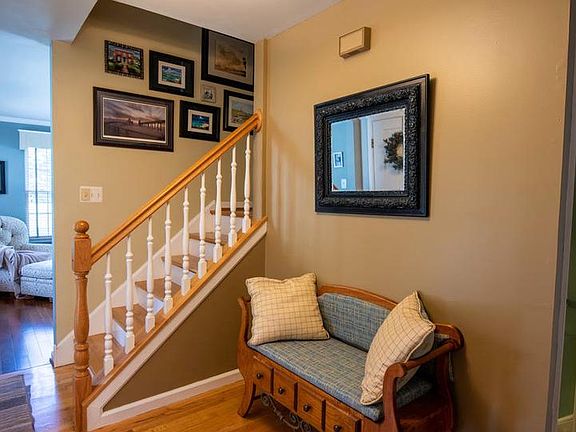 2nd image of 106 Naomi Ln
