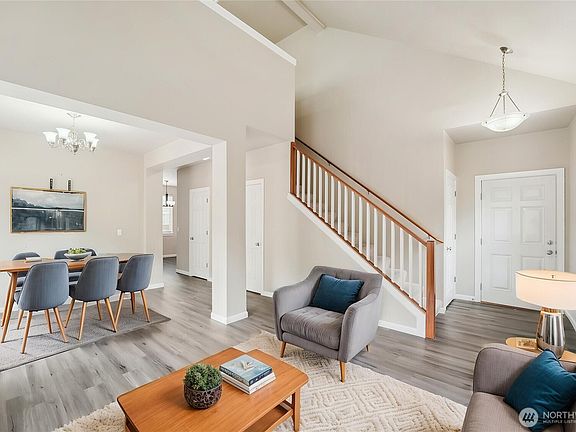 3rd image of 4926 Diana Court SE #9