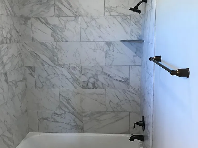 1100 Runningvine Ln — Photo 8