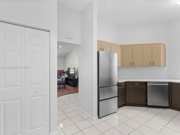2nd image of 5188 Europa Dr APT I