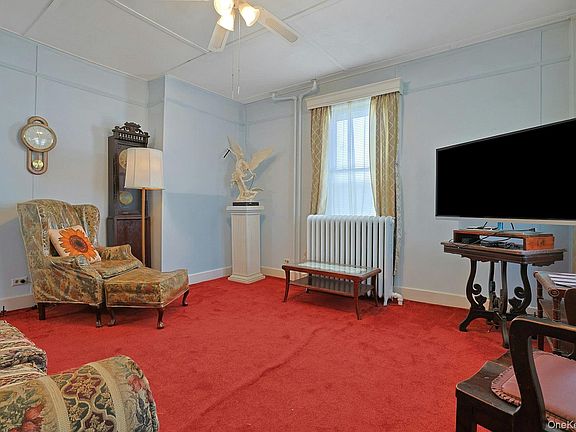 5th image of 321 Fort Washington Avenue