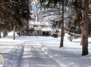 9689 Pine Knob Rd, Clarkston, MI 48348