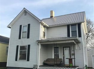 1419 E Main St, Coshocton, OH 43812