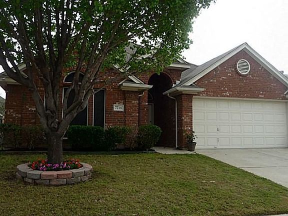 3rd image of 7716 Summerbrook Cir