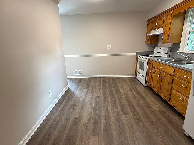 531 W Evelyn Ave — Photo 15
