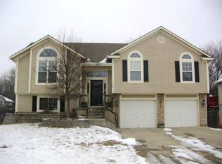 418 W 179th Ter, Belton, MO 64012