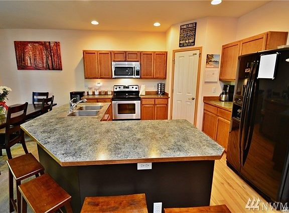 3rd image of 18921 97th Avenue Ct E #42
