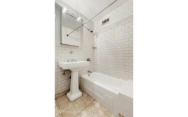 Rented by Douglas Elliman | media 9